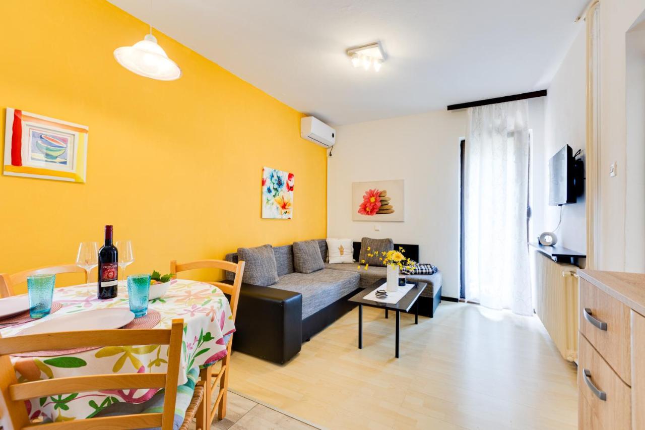 Apartman Kovac Малинска Экстерьер фото